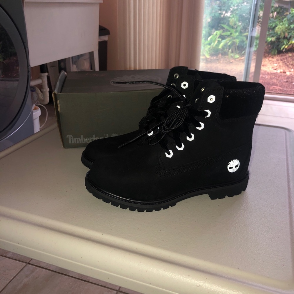 Black Womens Timberland Boots